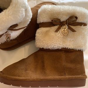MICHAEL KORS booties